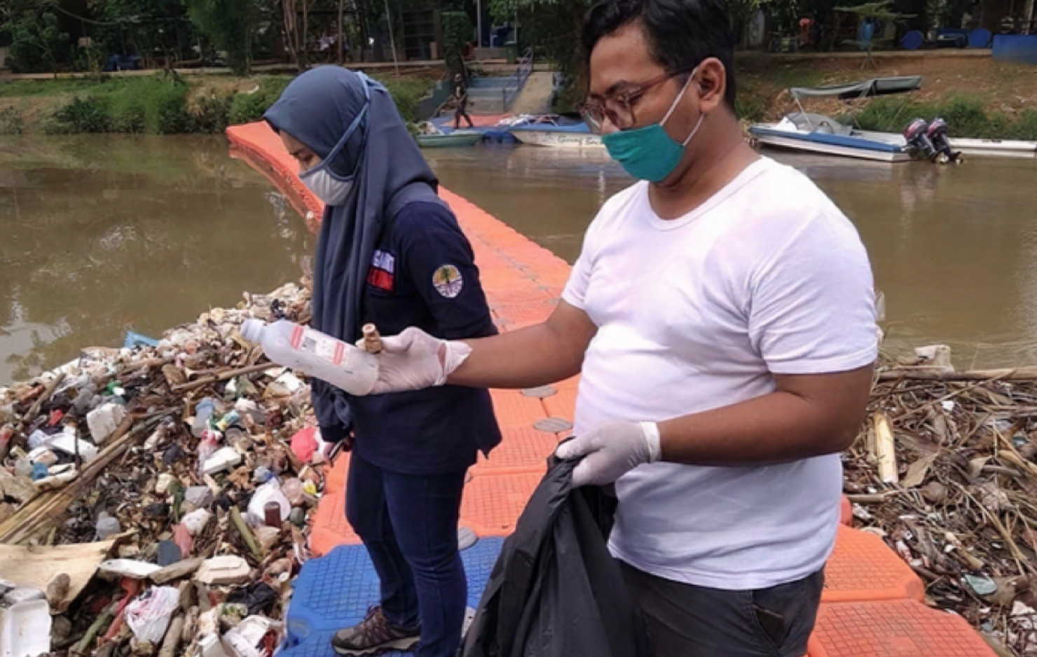 ADE YUNUS: 'PEKERJAAN KAMI BUKAN CUMA UNTUK HARI INI, TAPI MASA MENDATANG'