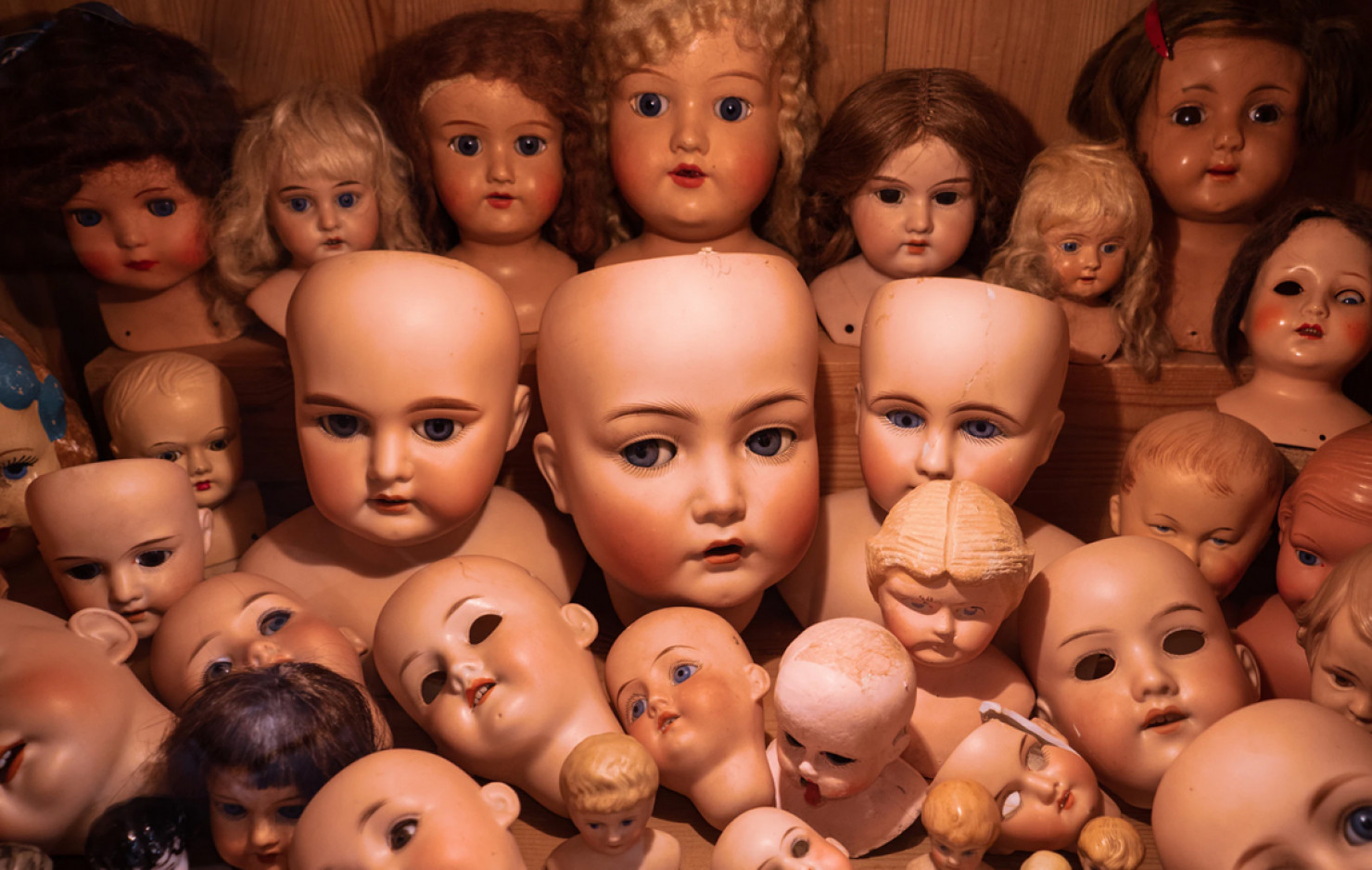 DIYAKINI BUKAN SEKADAR BONEKA, SPIRIT DOLL JUGA BISA JADI PELIPUR KESEPIAN
